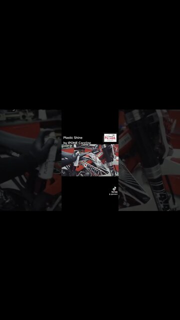 #Plastic #Shine by #IPONE #Careline #piesarul