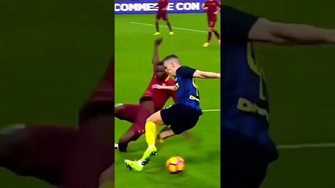 Perisic destroyed the opponent #perisic