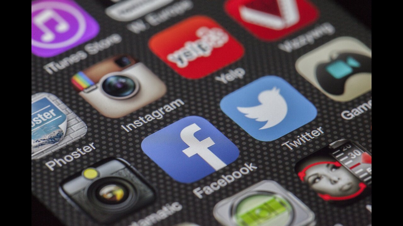 Online Social Media Jobs That Pay $25 - $50 Per Hour.