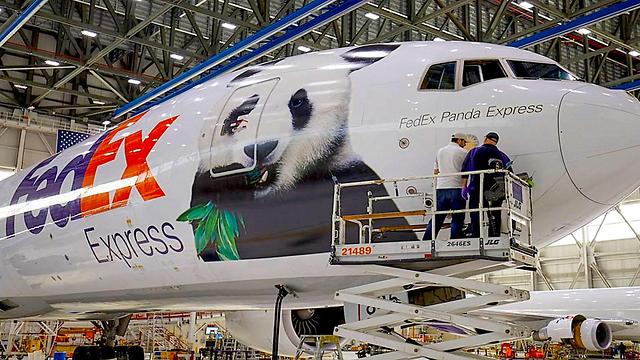 The 3 Weirdest Things Ever Shipped Via FedEx