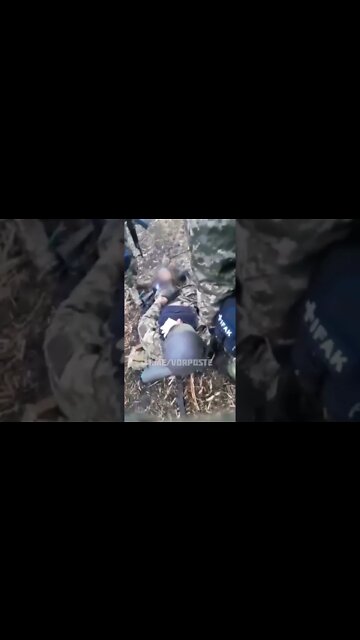 🇺🇦🐖 Footage From The Azov Pigs, Dragging The Wounded, There Are Foreigners In The Group