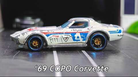 '69 COPO Corvette - (Hot Wheels T9674 2010)