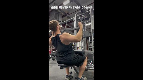 THICCC BACK DAY Crazy Pump!