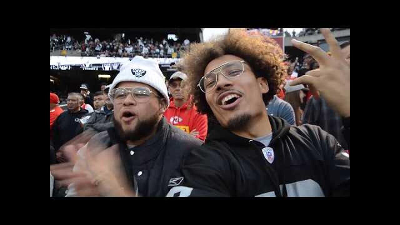 CHIEFS vs RAIDERS 2017 THURSDAY NIGHT FOOTBALL | VLOG #3