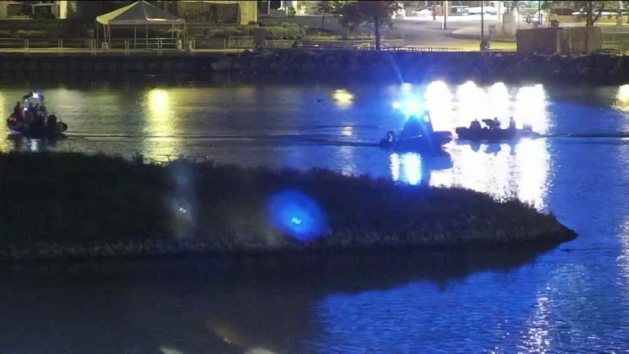 Search in Lake Michigan near Summerfest grounds