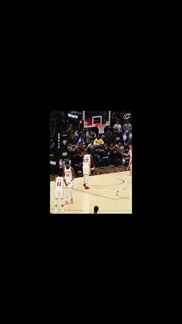 Hoop and the harm! 🥶 @isaacokoro303 | #LetEmKnow