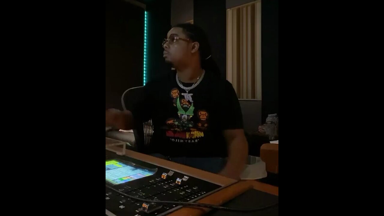 Chopsquad Dj cook up in studio