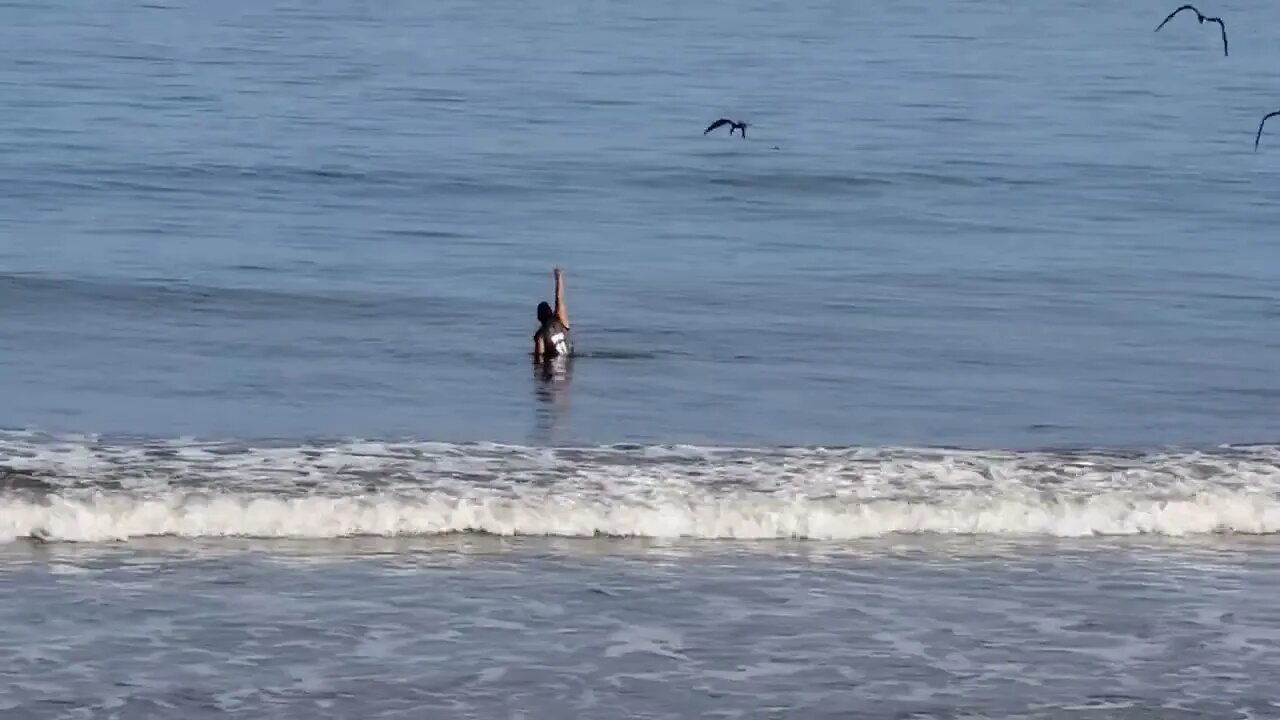 Aprovechando toda la Playa de Zorritos al amanecer