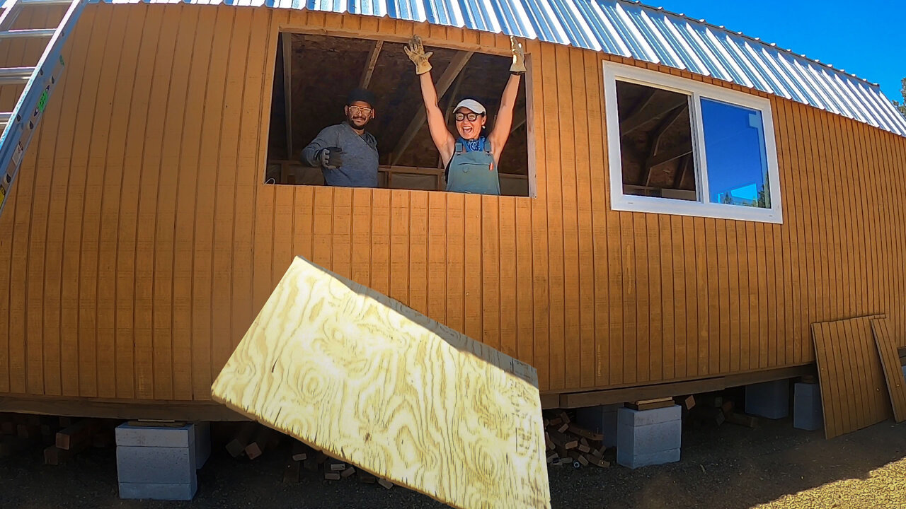 WE HAVE WINDOWS! / Window installation and errand road trip through Oregon