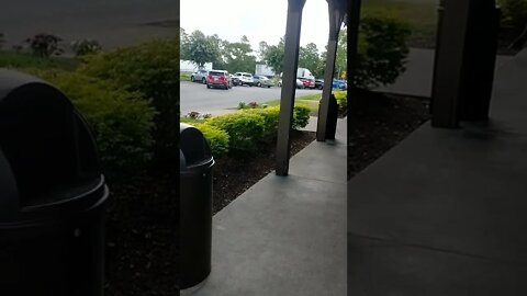 August 1, 2022 Vehicles all pull off simultaneously once I get near. #gangstalking