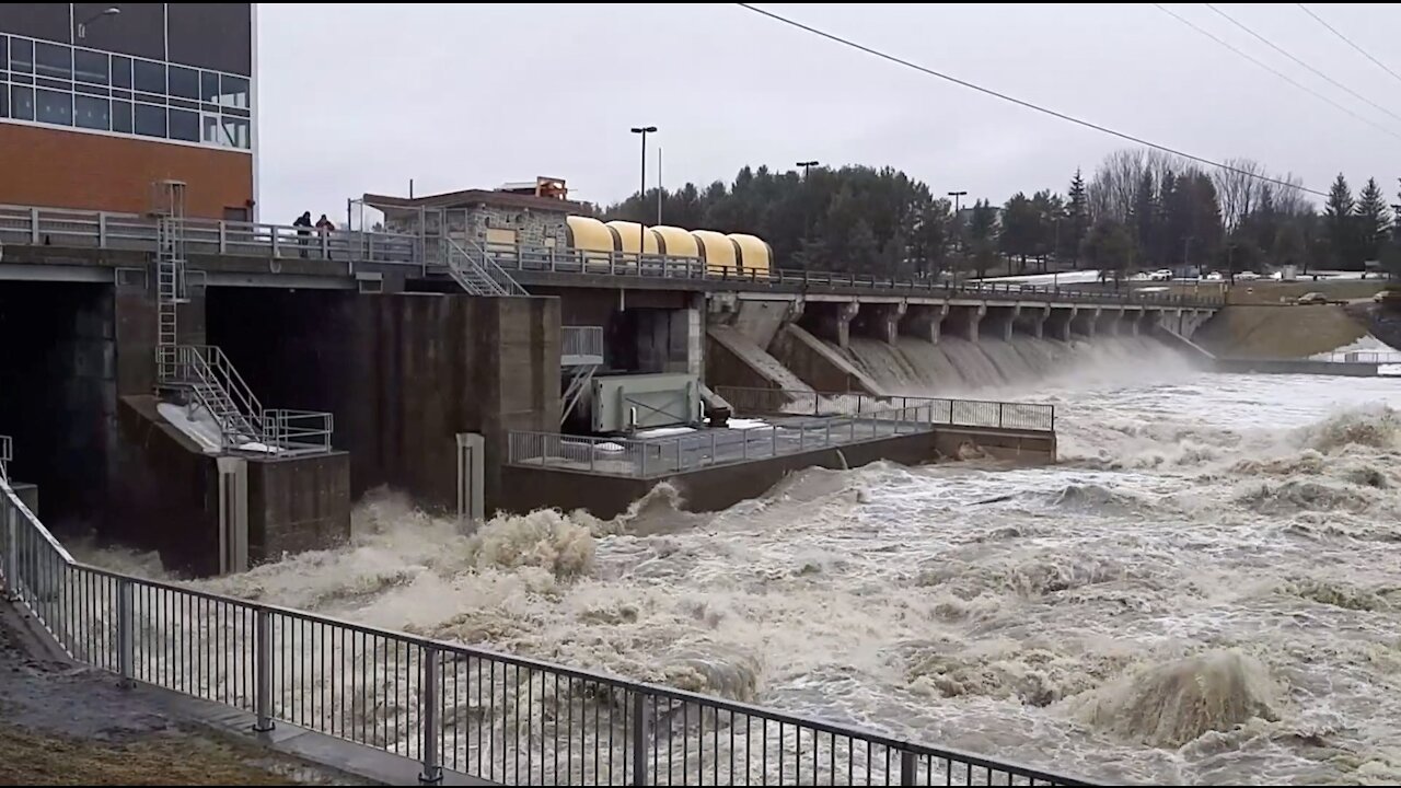 Débit d'eau barrage 20 avril 2019