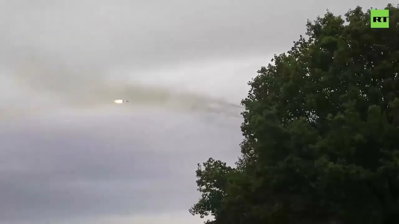 Russian 122mm MLRS Rocket Artillery Hammering Ukrainian Artillery & Mortar Batteries