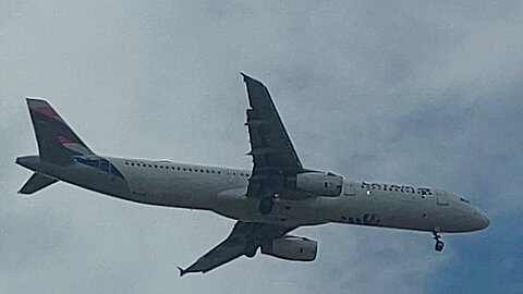 Airbus A321 PT-MXA coming from Guarulhos to Fortaleza