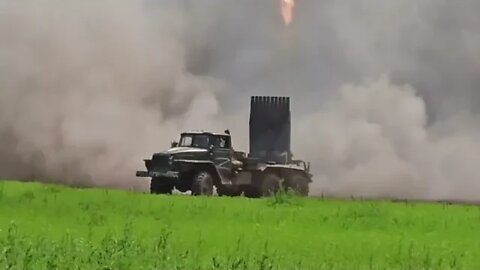 Russian BM-21 "Grad" MLRS Hammering Ukrainian Positions