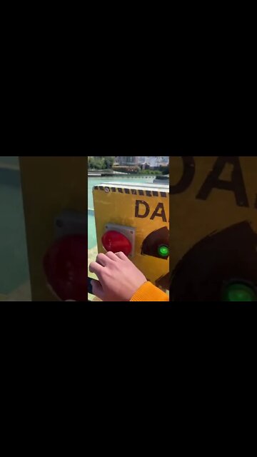 #shorts #2022 funny,prank,funjokes,dad jokes,funny memes,funny video,fun,laughing,funny animal,knock