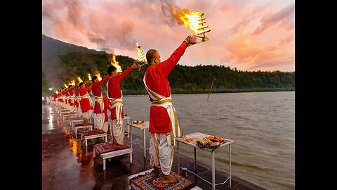 Ganga aarti haridwar... God bless you all