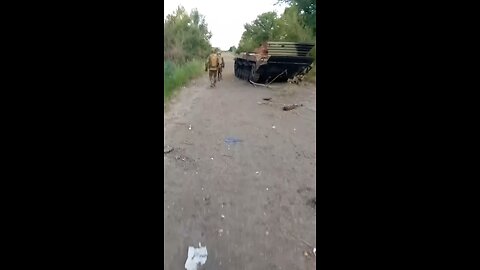 Destroyed BMP-1 and a vehicle of the Armed Forces of Ukraine in the village of Vodiane, Avdeevskoe.