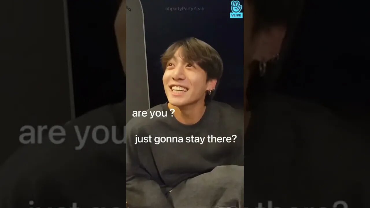 the way he asked are you gonna stay here❓is sooo cute 😂