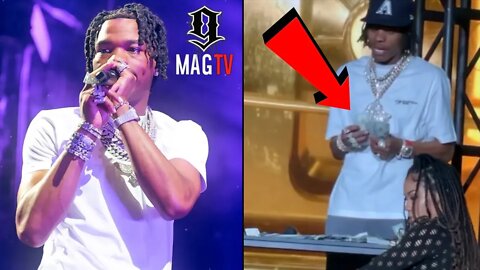 Lil Baby On Stage Proving He Can Still Count Money Faster Than Any Rapper! 💵