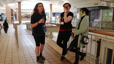 Girl Overreacts Because I Called Her Boss Cute