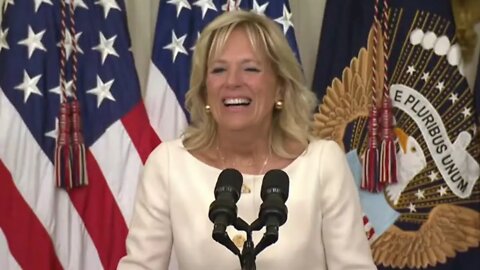 Jill Biden mocks President Biden during unveiling of the Obama's White House portraits