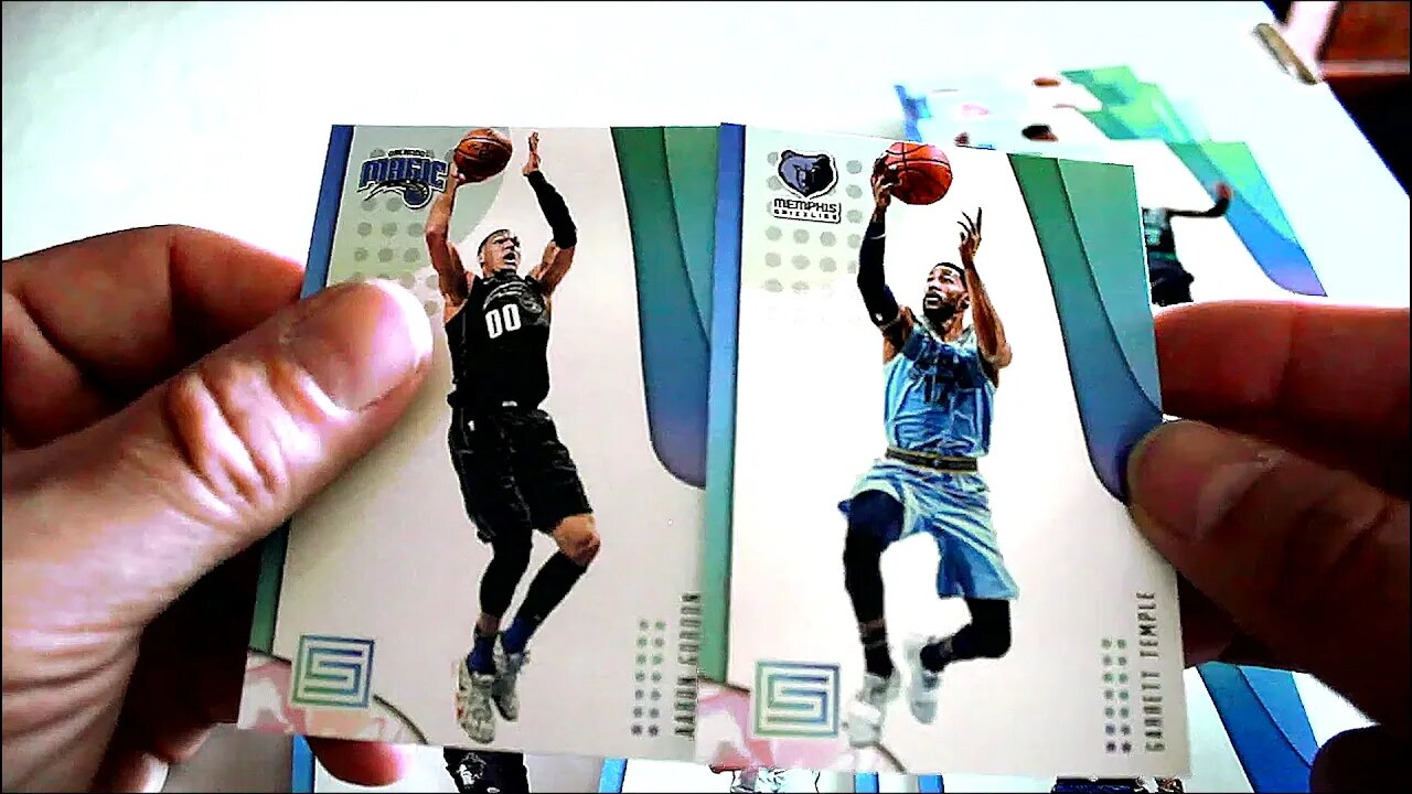 2018-19 Panini Stratus Basketball Hanger Box Break | Xclusive Breaks