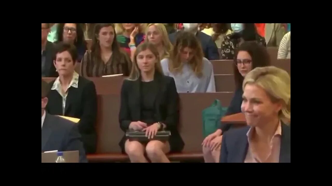 JOHNNY DEPP vence seu caso de DIFAMAÇÃO contra AMBER HEARD
