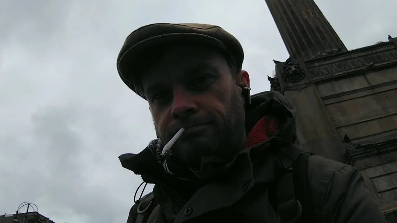Quick Chikk At George Square