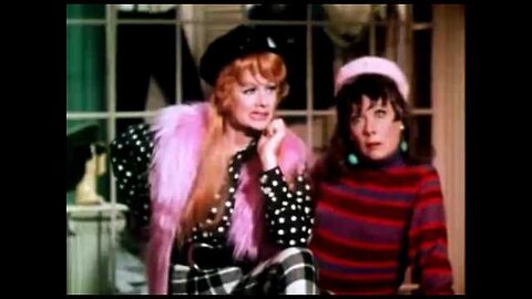 THE LUCY SHOW: Viv Visits Lucy (Public Domain) Lucille Ball, Vivian Vance