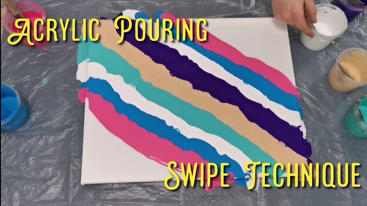 VossiArt - Acrylic Pouring Swipe Technique in fast motion