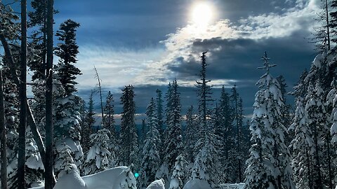 WINTER 4K SNOWSHOEING ADVENTURE UP TO THE SUMMIT of Vista Butte! | Mount Bachelor | Central Oregon