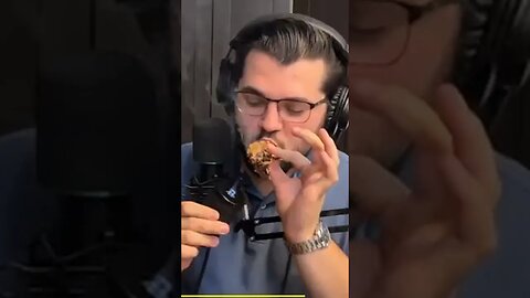 What is this guy on? #cigarguys #cigartalk #cigarlife #cigarlounge #cigarsdaily #cigarreviews