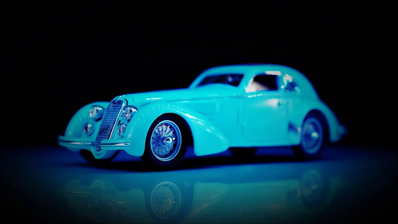 Alfa-Romeo 8C 2900B Loungo Touring Carrozzeria Superleggera - True Scale 1/43