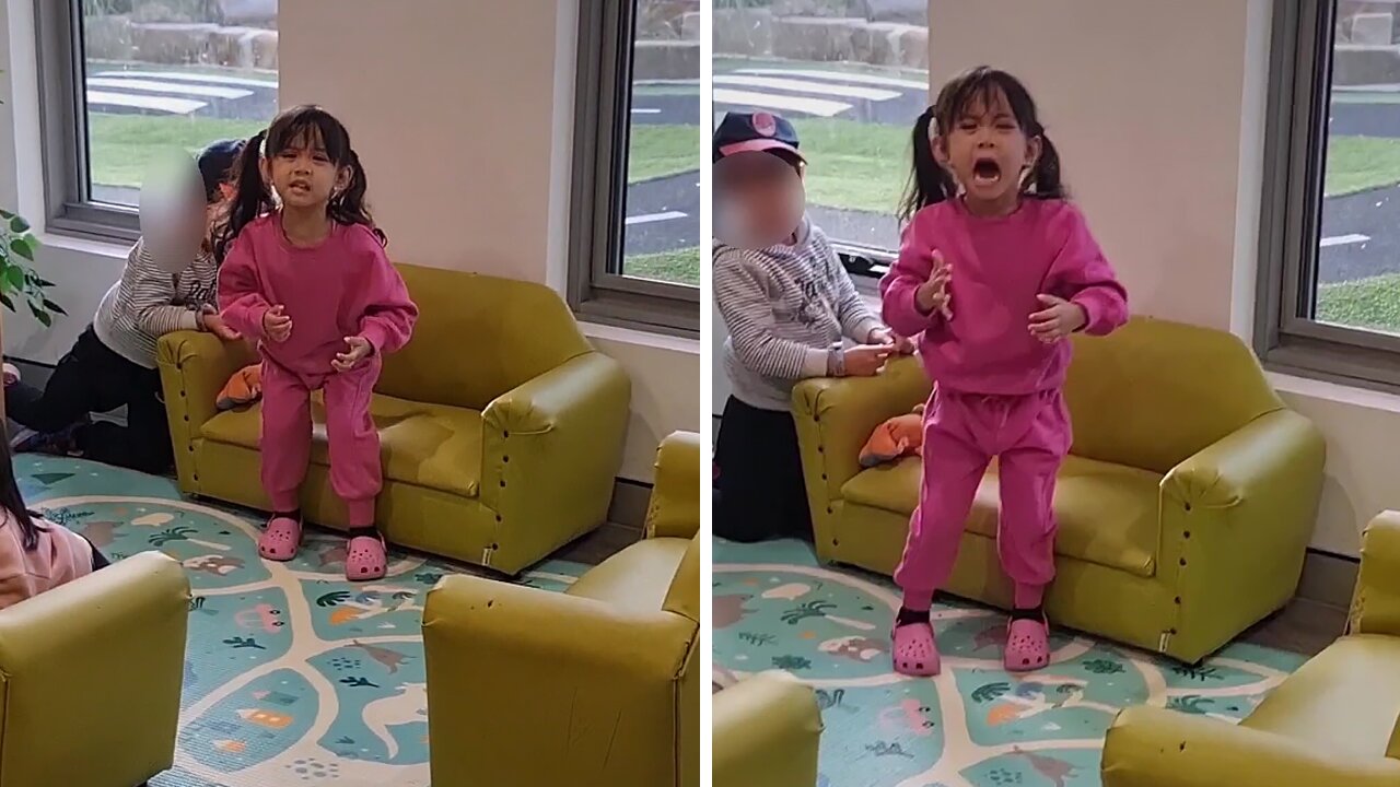 Little Girl Has Emotional Breakdown When Picked Up From School