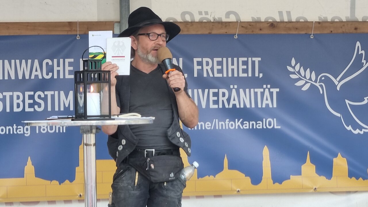 SASCHA WOLFF, Grundgesetz - BAUTZEN, Kornmarkt, 22 05 2023, 120. MAHNWACHE 🕊