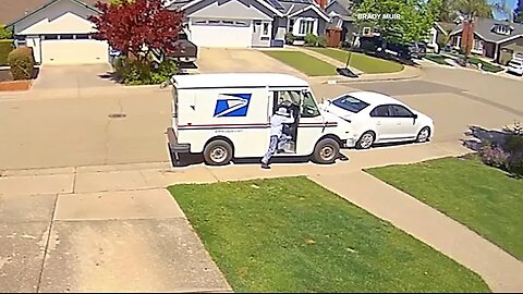 Video shows Bay Area USPS driver crashing into parked car, then driving off