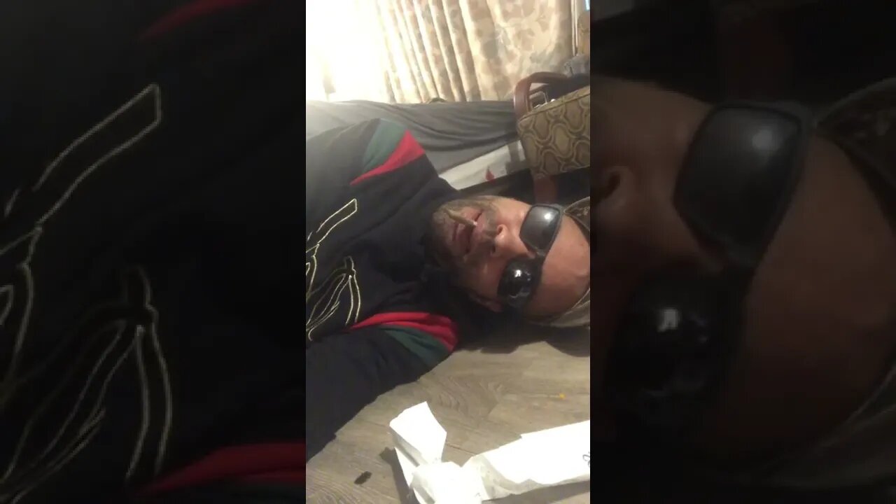 April 11, 2022 Billy John not real news network #272 🗞 (Something is going on in another country.)