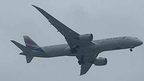 Boeing 787-9 Dreamliner CC-BGF coming from Guarulhos to Fortaleza