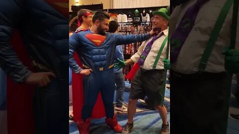 Superman vs The Riddler