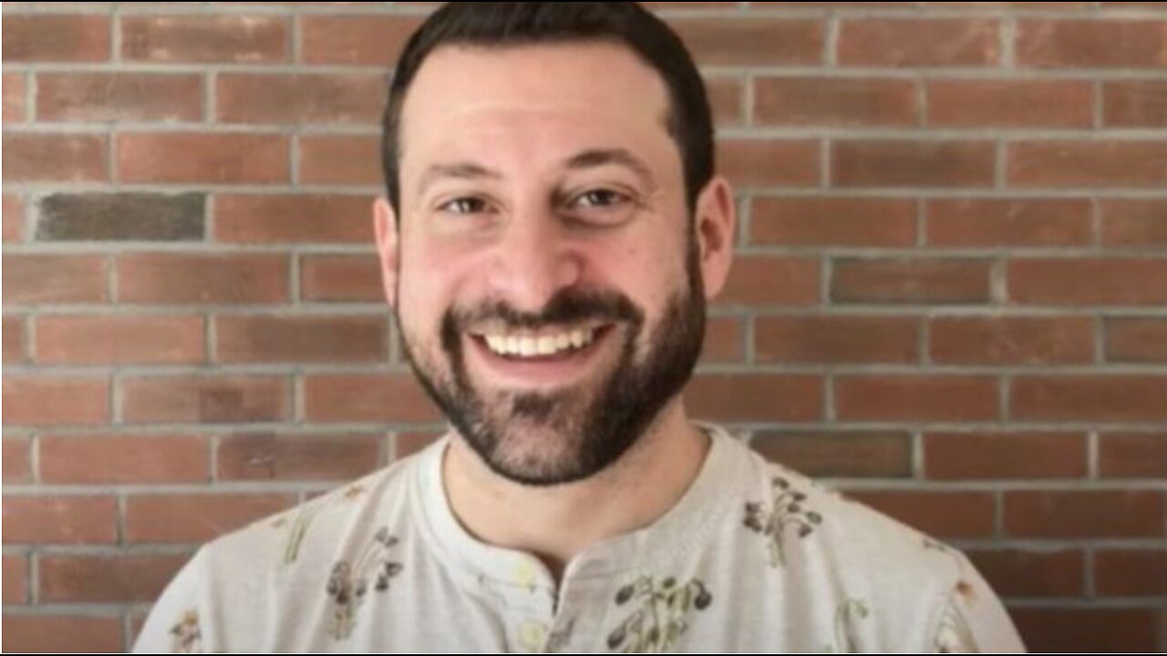 Guy Who “Debunked” Pizzagate Conspiracy Arrested For Abuse of Children