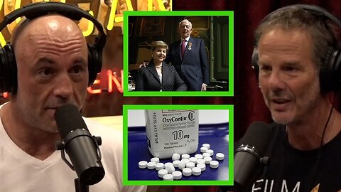 Joe Rogan X Peter Berg | "How the Sackler Family Made Billions From OxyContin"