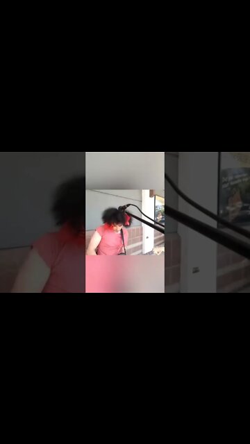 Lol busking fun 🤘 #busking #guitar #squamish #nesters #music