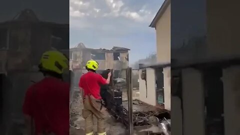 FIRE IN DAGENHAM YESTERDAY - FILMED BY FIREMAN - NOT A NORMAL FIRE.