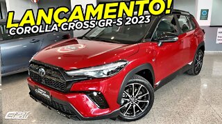 NOVO TOYOTA COROLLA CROSS GR-S 2.0 FLEX 2023 COM TETO SOLAR, VISUAL ESPORTIVO E NOVA MULTIMÍDIA!
