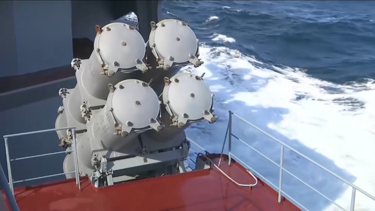 Russia and Chinese combat ships continue join policing Pacific Ocean