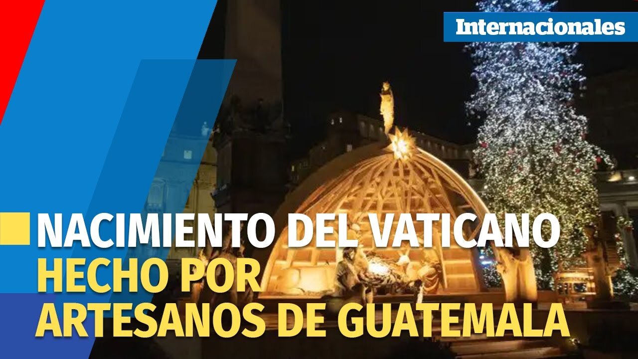 El Vaticano lights its candles and starts its Christmas tree.