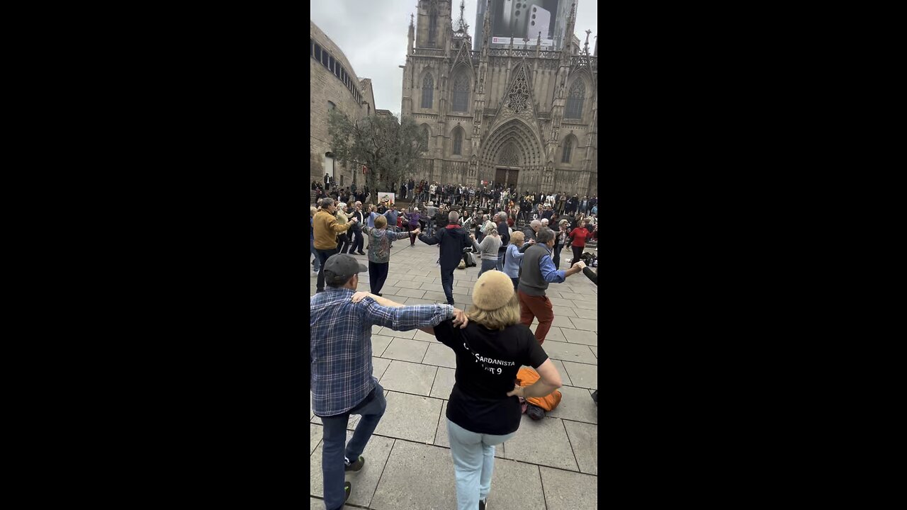 Spanish dancing in Barcelona square