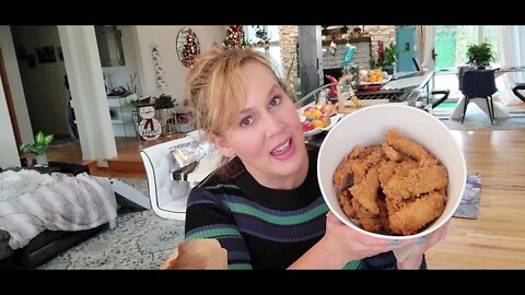 Vlogmas KFC Mukbang