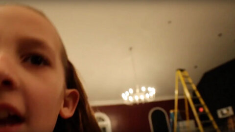 My ten year old takes over the VLOG...