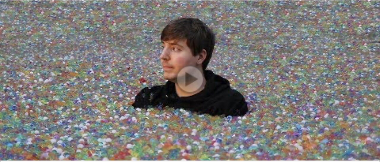 I Put 100 Million Orbeez In My Friend's Backyard